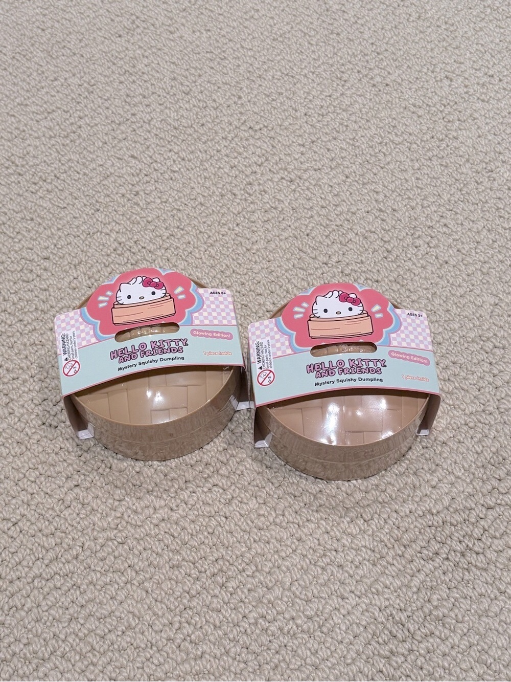 2 New Hello Kitty and Friends Dumplings - Glowing Edition